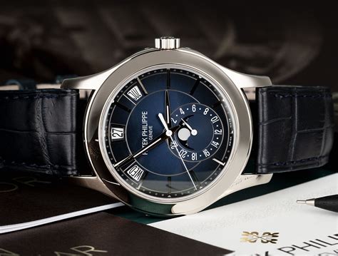 patek philippe ref 5205g prezzo|patek philippe annual calendar 5205g.